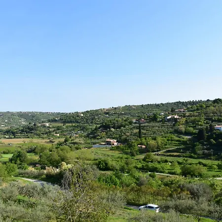Burja With Olive Grove & Salt Pans View ポルトローシュ
