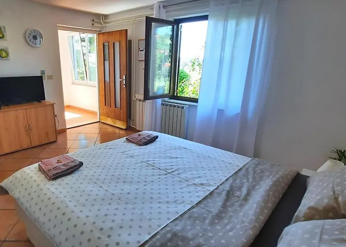 Apartment Burja With Olive Grove & Salt Pans View *