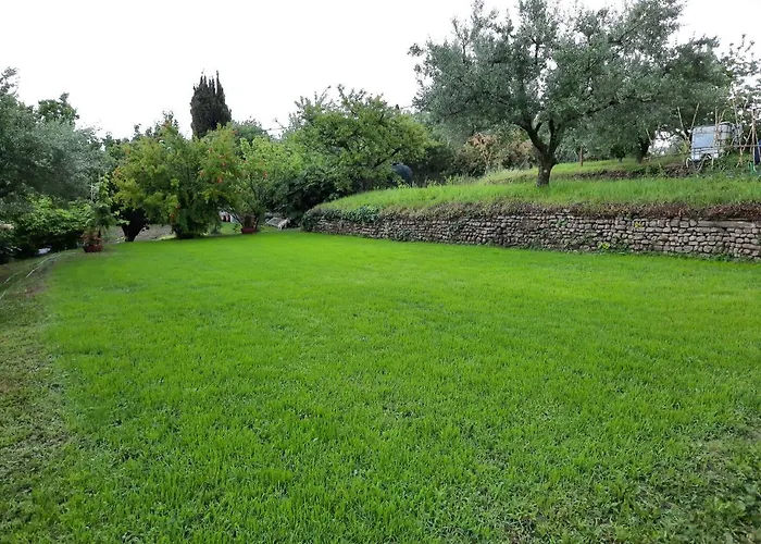 Burja With Olive Grove & Salt Pans View Порторож